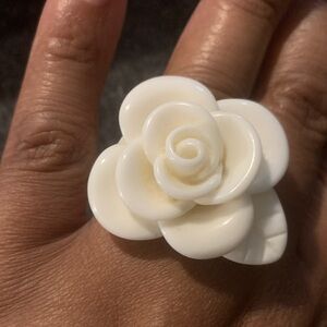 Elegant White Floral Ring